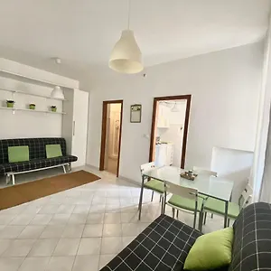  Appartamento Lcc - Centralissimo - 100 Mt Da Piazza Mazzini - 50 Mt Dal Mare