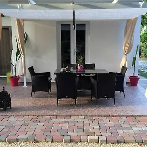 https://villa-magnolia-lido-di-jesolo.hotelslidodijesolo.com